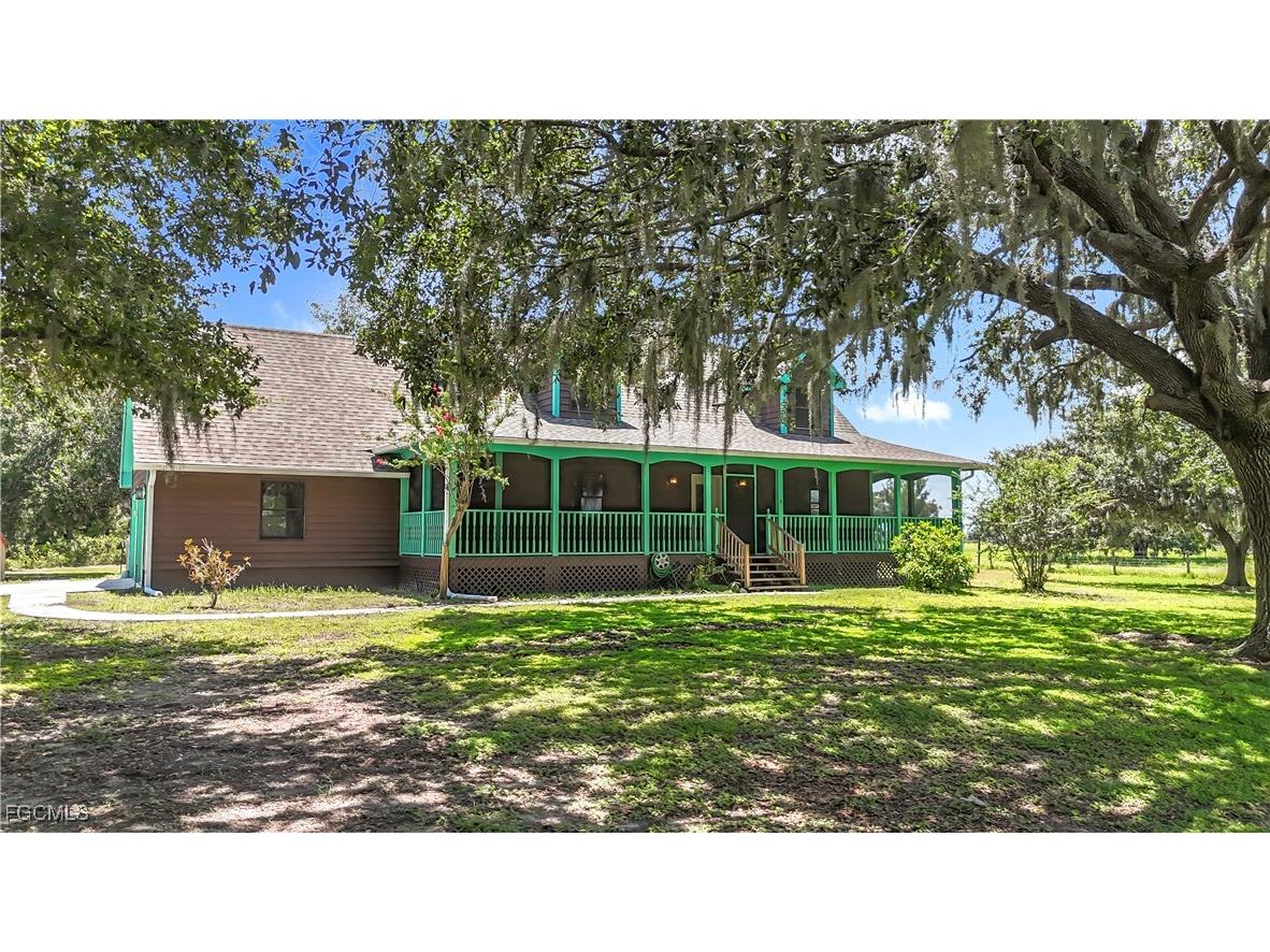 16021 Winburn Drive S Sarasota FL 34240 2025000350 image1
