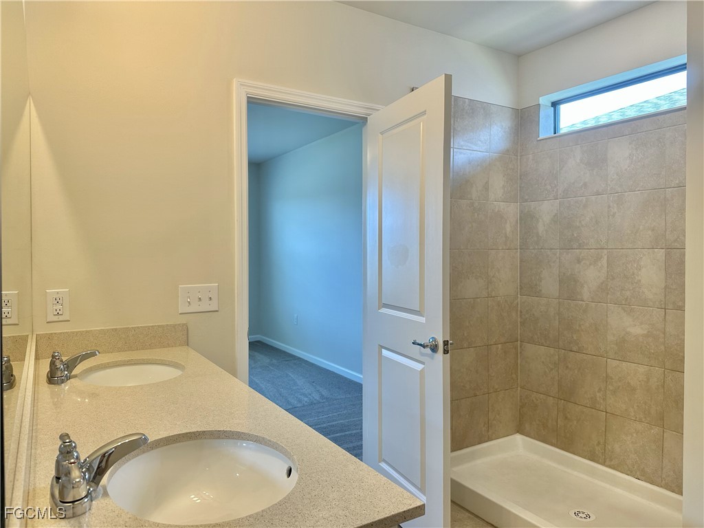 16027 Enclaves Cove Drive North Fort Myers FL 33917 2025011643 image13