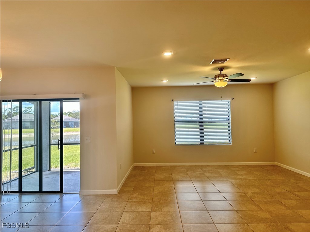 16027 Enclaves Cove Drive North Fort Myers FL 33917 2025011643 image9