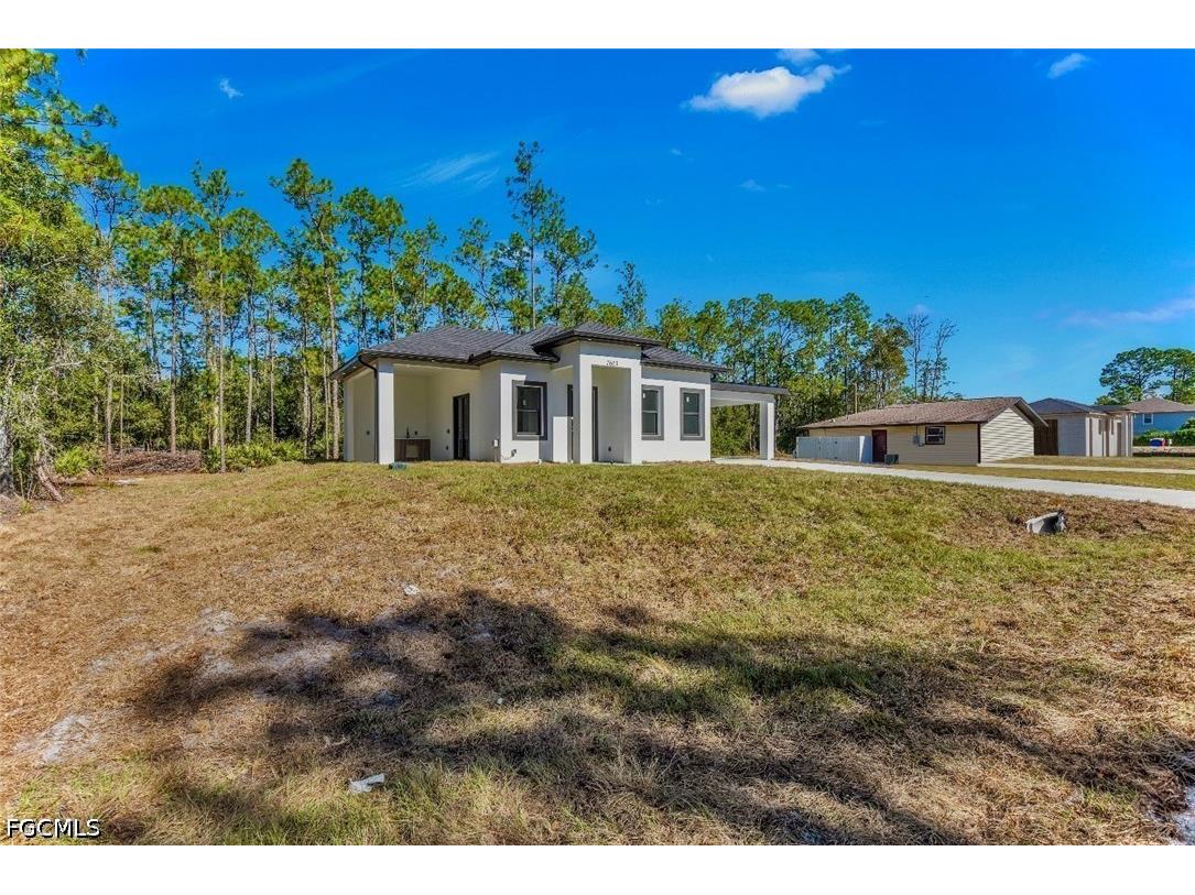 1603 E 14th Street Lehigh Acres FL 33972 2026019385 image2