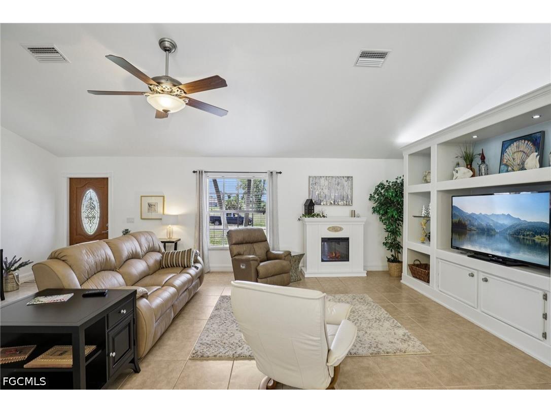1603 NE 33rd Lane Cape Coral FL 33909 2026017864 image7