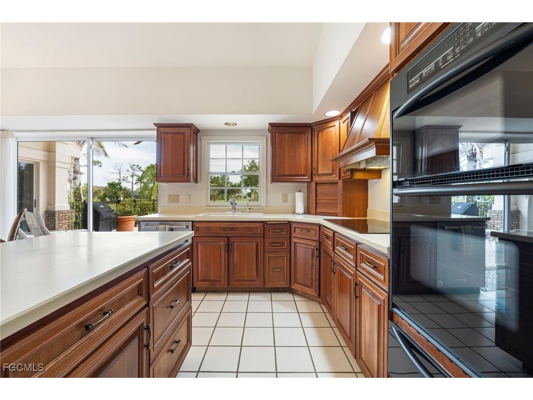 16031 Forest Oaks Drive Fort Myers FL 33908 2025022573 image17