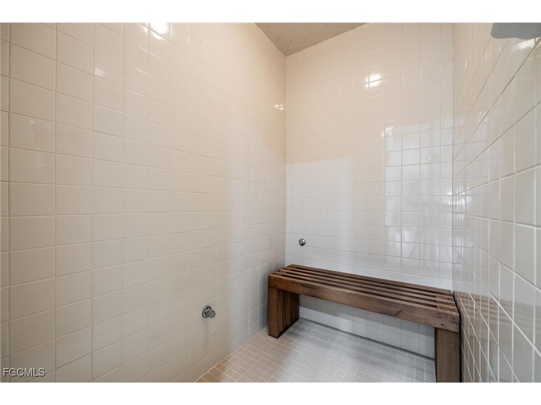 16031 Forest Oaks Drive Fort Myers FL 33908 2025022573 image29