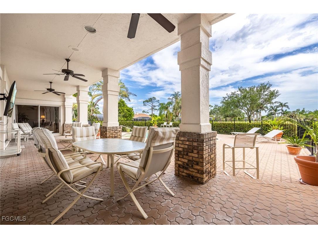 16031 Forest Oaks Drive Fort Myers FL 33908 2025022573 image37