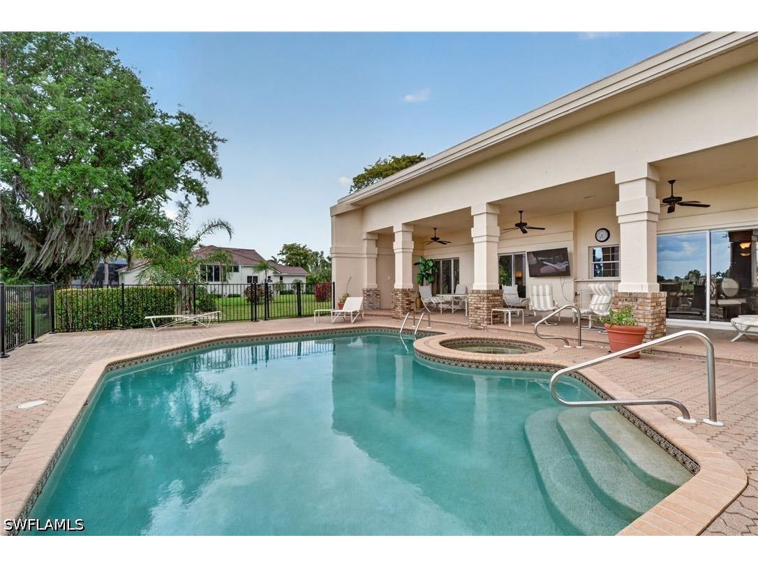 16031 Forest Oaks Drive Fort Myers FL 33908 226016149 image36