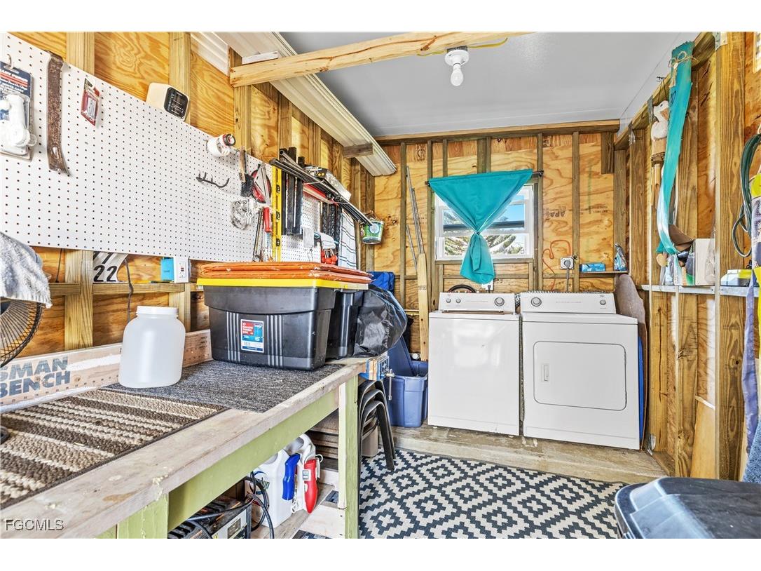 16033 Hibiscus Way North Fort Myers FL 33903 2025017598 image24