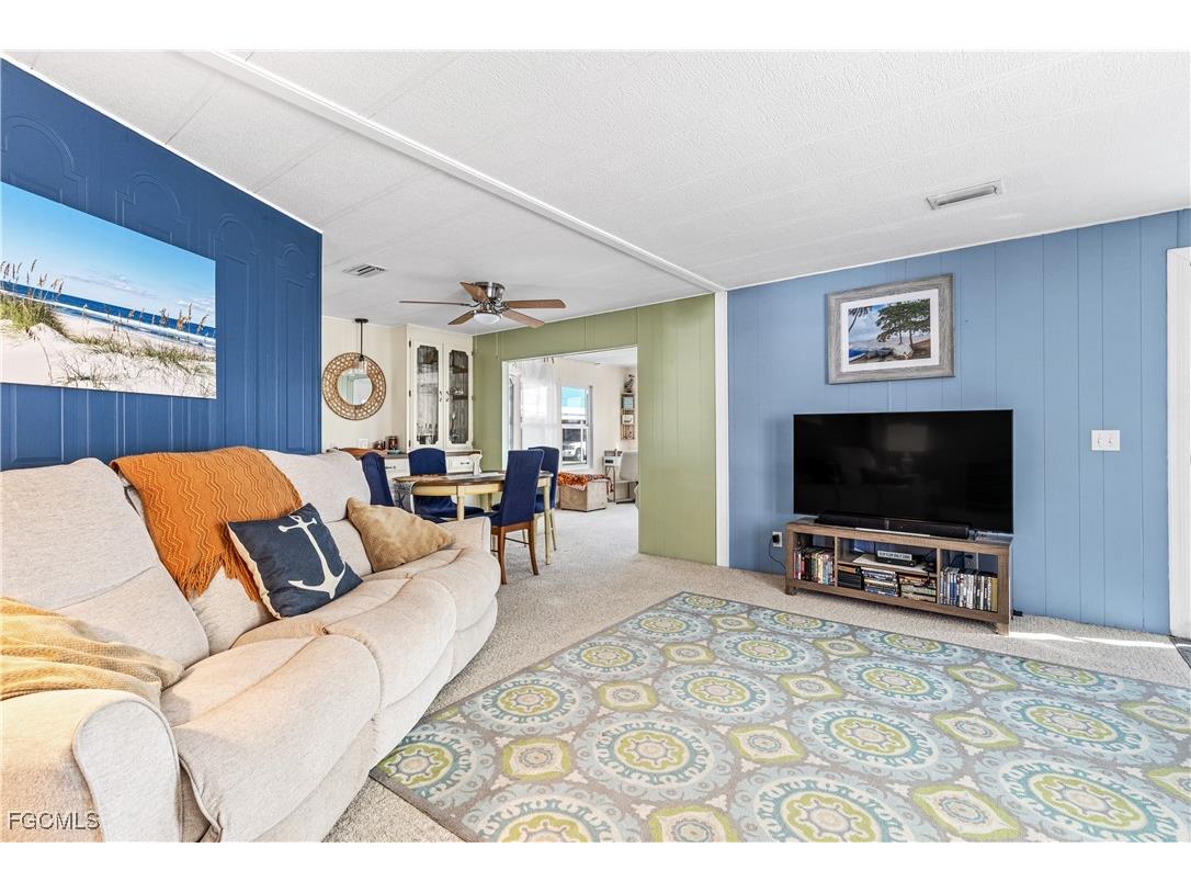 16033 Hibiscus Way North Fort Myers FL 33903 2025017598 image7