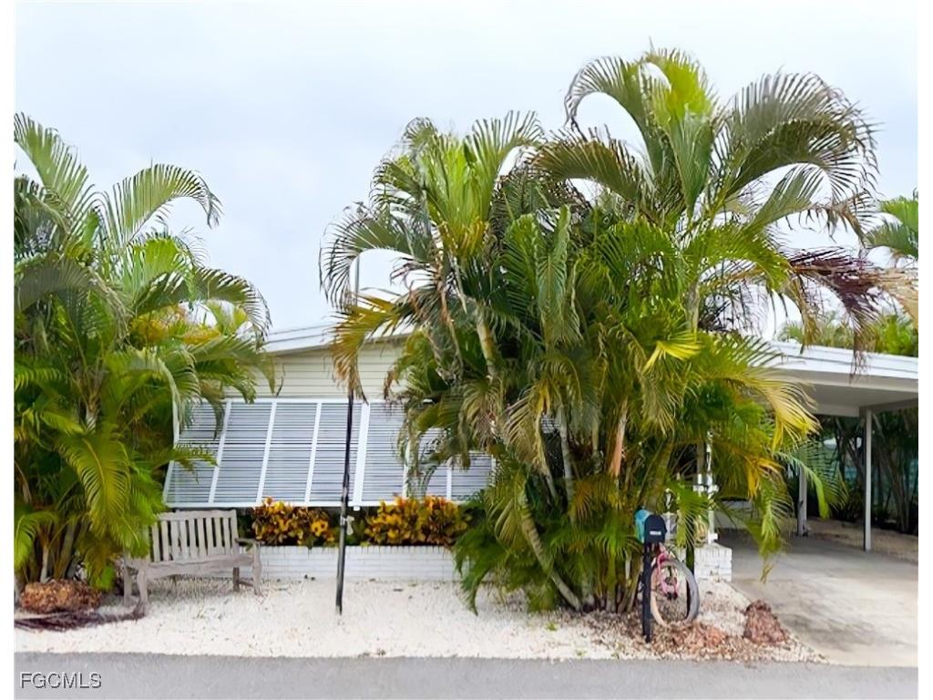 16035 Tangelo Way North Fort Myers FL 33903 2025007394 image1