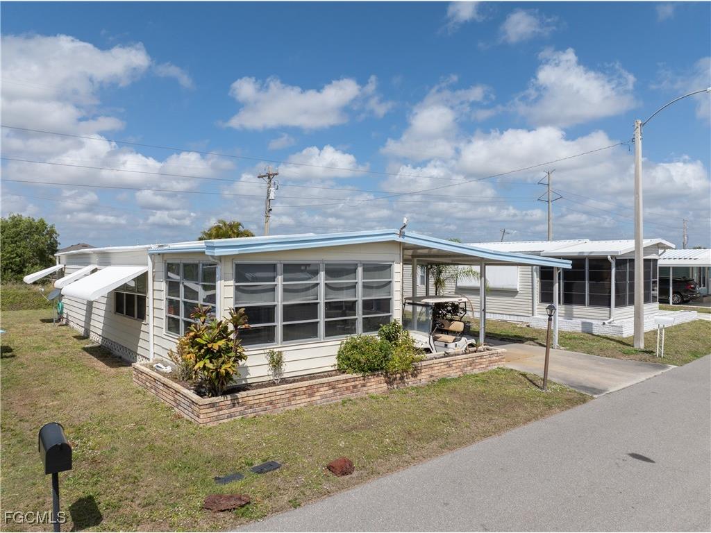 16037 Citron Way North Fort Myers FL 33903 2025012483 image32