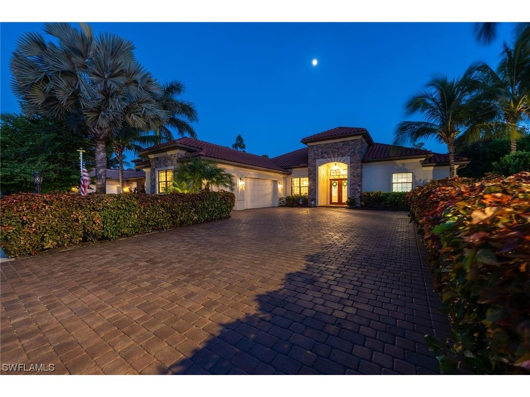1604 Mockingbird Drive Naples FL 34120 223062380 image1