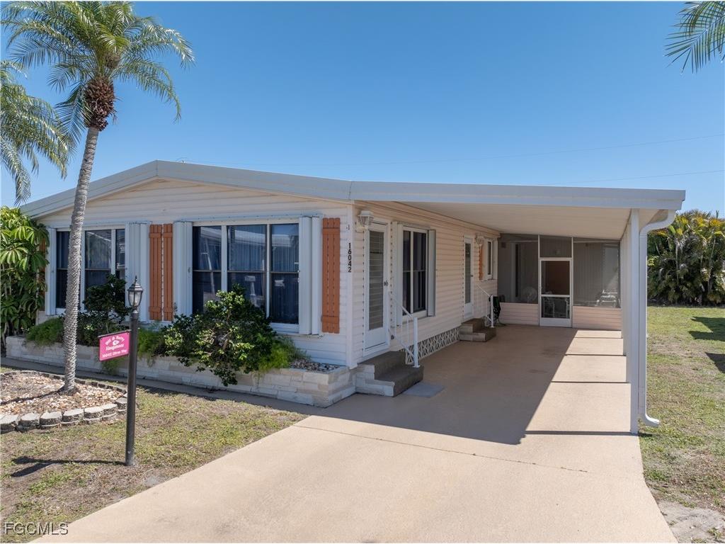 16042 Citron Way North Fort Myers FL 33903 2026000011 image1
