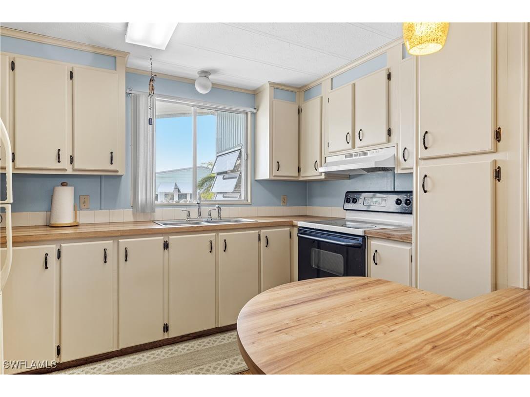 16045 Hibiscus Way North Fort Myers FL 33903 225013790 image13