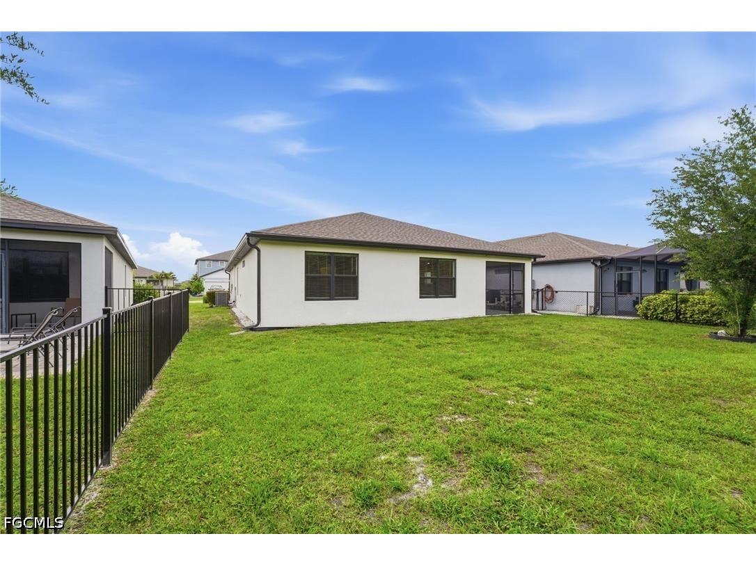 16048 Beachberry Drive North Fort Myers FL 33917 2026018681 image26