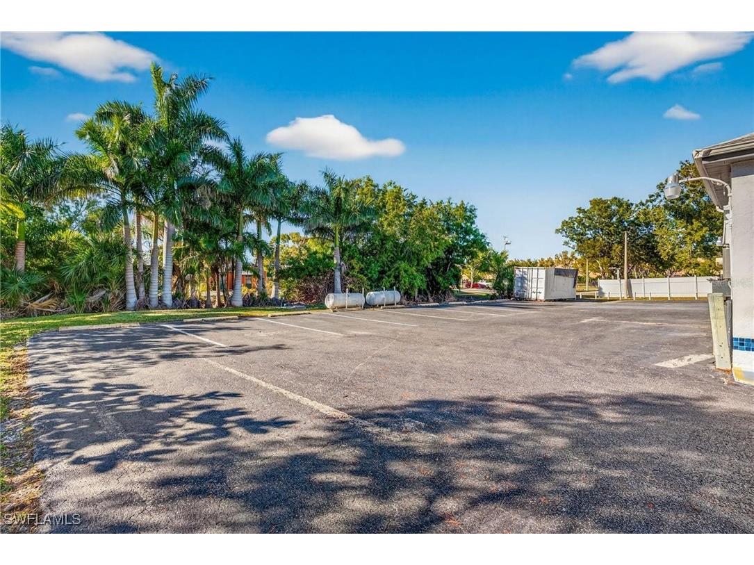 16048 San Carlos Boulevard Fort Myers FL 33908 226004145 image12