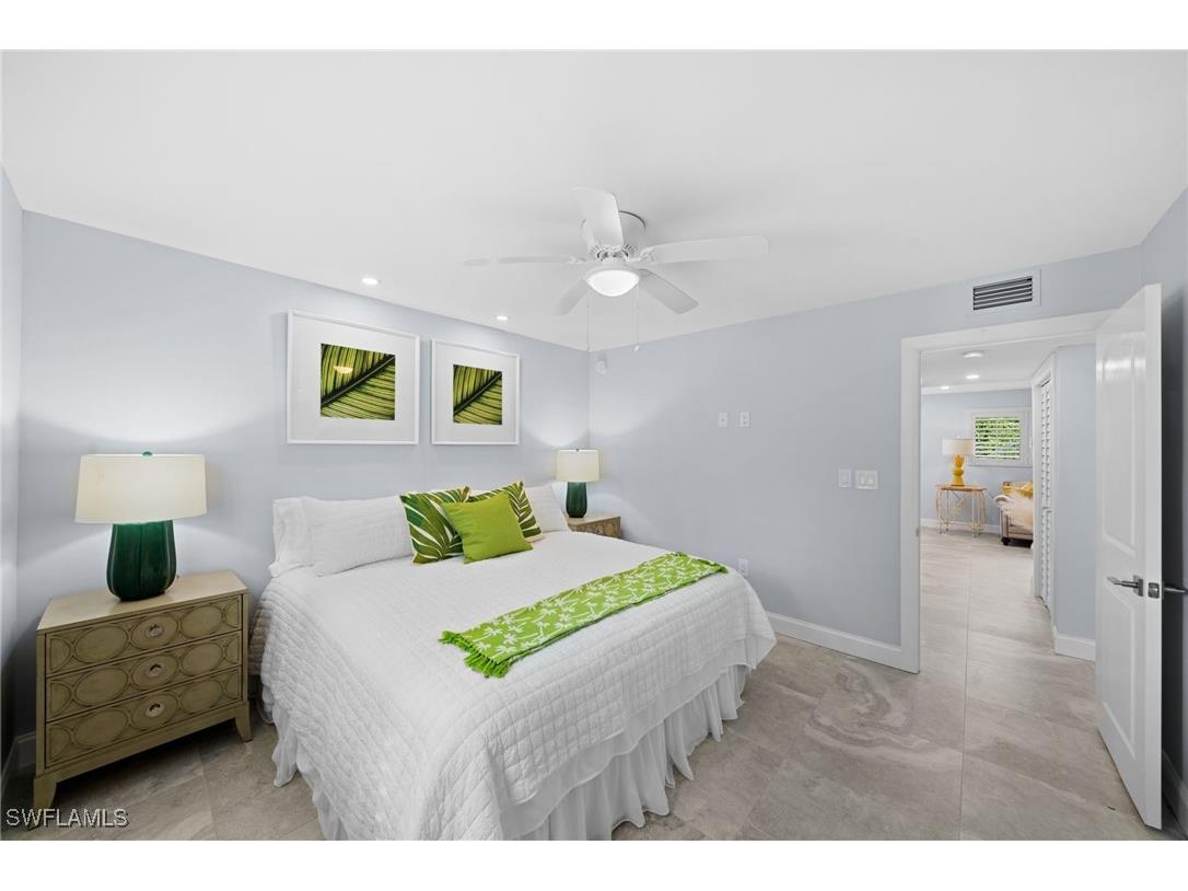 1605 Chesapeake Avenue #2 Naples FL 34102 225073223 image17