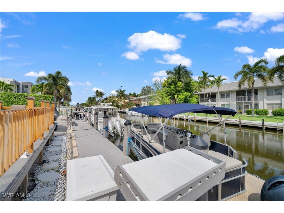 1605 Chesapeake Avenue #2 Naples FL 34102 225073223 image3