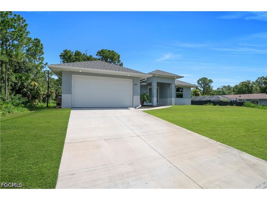 1605 E 6th Street Lehigh Acres FL 33972 2026029142 image2