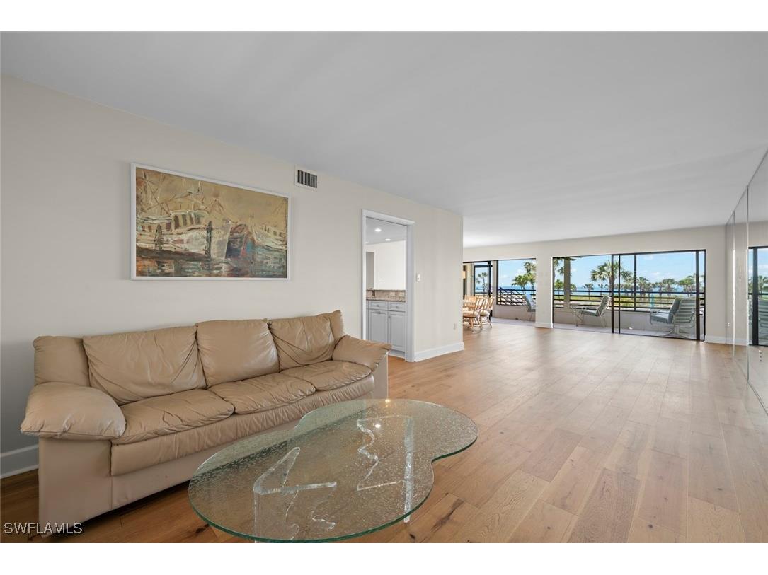 1605 Middle Gulf Drive #105 Sanibel FL 33957 225040092 image18