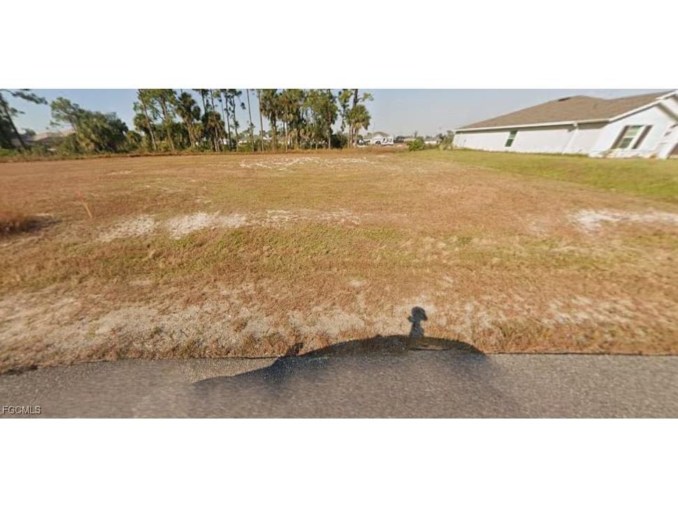 1605 NE 33rd Terrace Cape Coral FL 33909 2025024903 image2