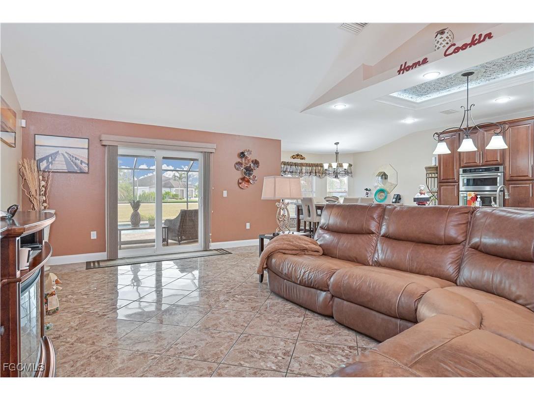 1605 NW 43rd Avenue Cape Coral FL 33993 2025020367 image14