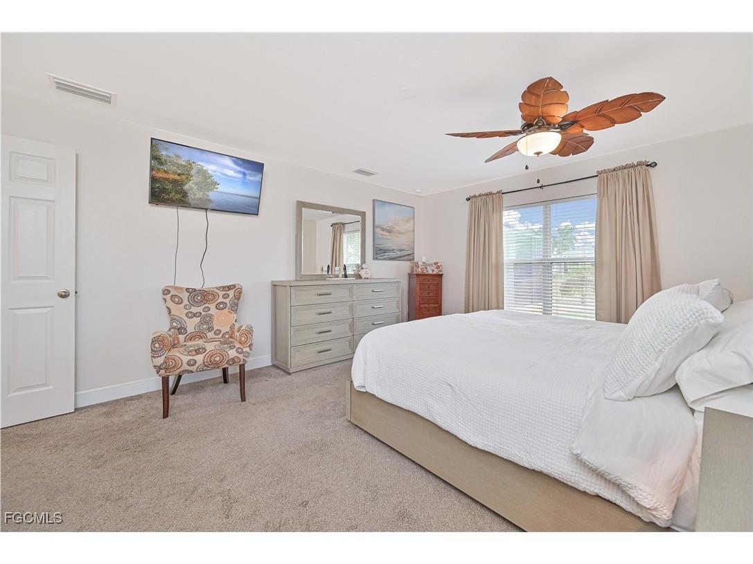 1605 NW 43rd Avenue Cape Coral FL 33993 2025020367 image26