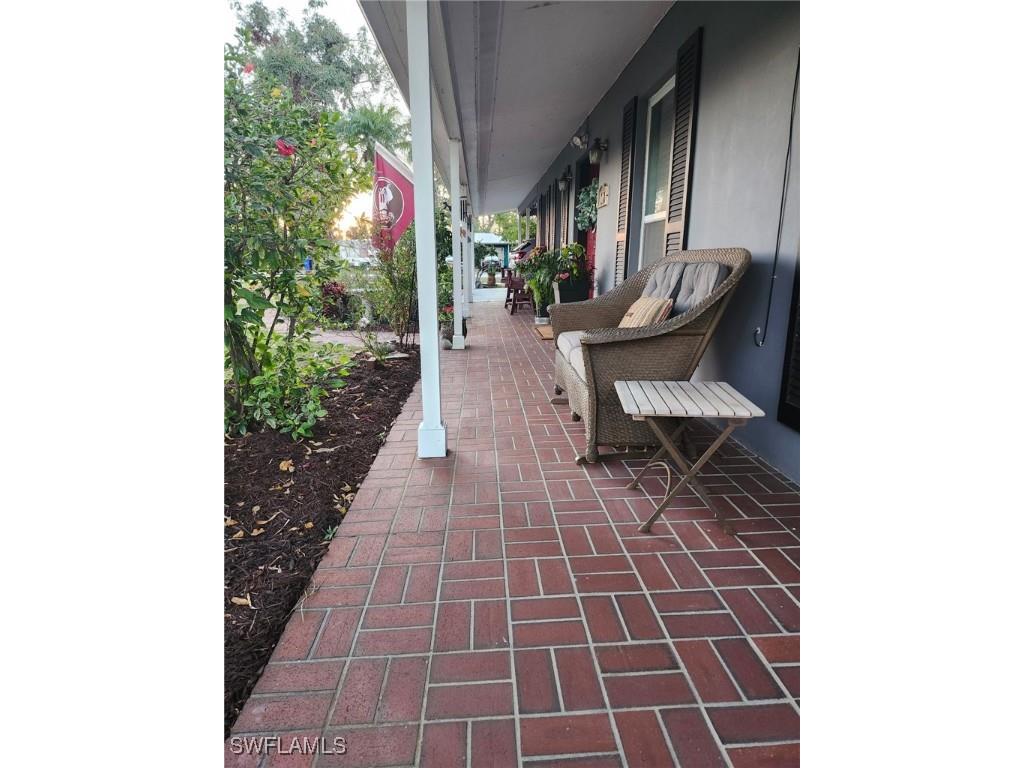 1605 Oakley Avenue Fort Myers FL 33901 225037401 image12