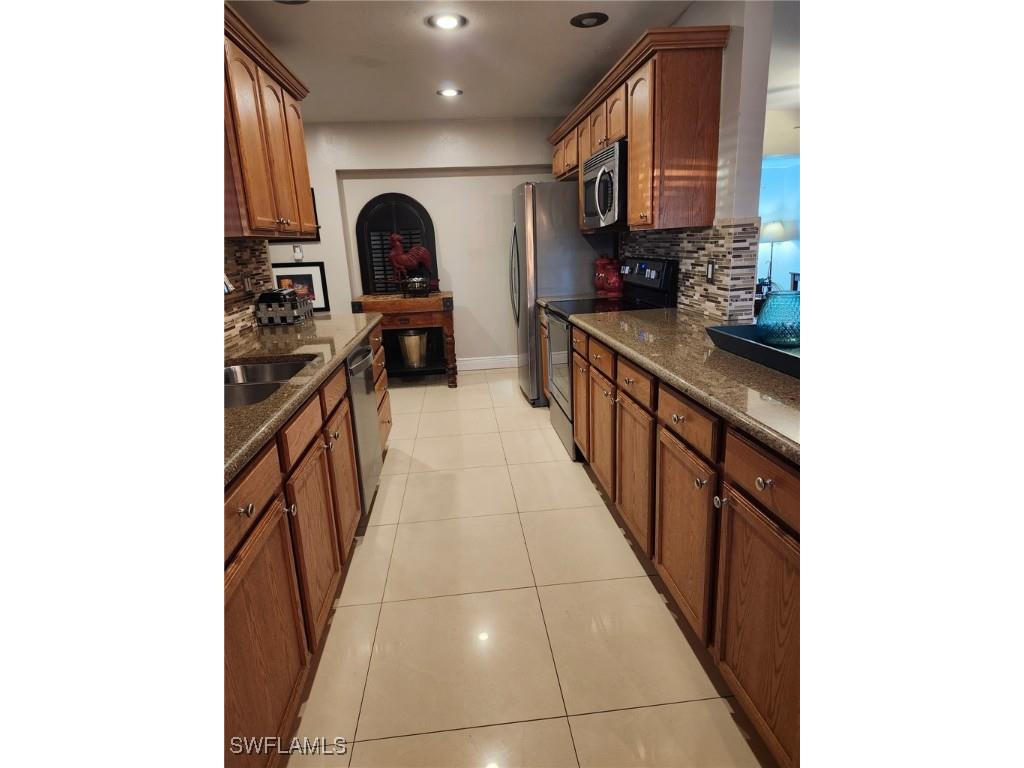 1605 Oakley Avenue Fort Myers FL 33901 225037401 image19