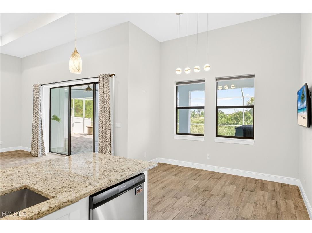 1605 SW 1st Terrace Cape Coral FL 33991 2025002804 image11