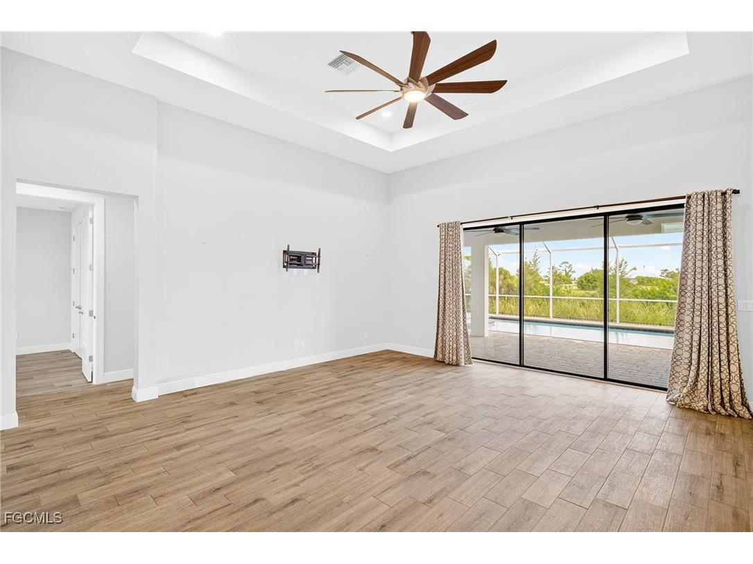1605 SW 1st Terrace Cape Coral FL 33991 2025002804 image12
