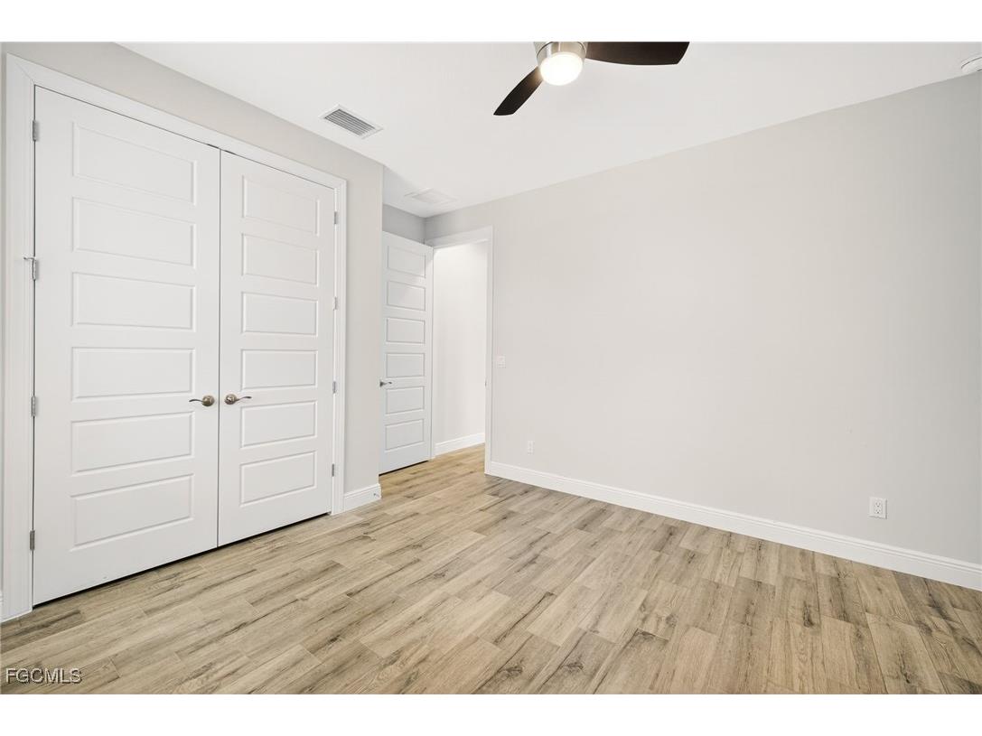 1605 SW 1st Terrace Cape Coral FL 33991 2025002804 image18