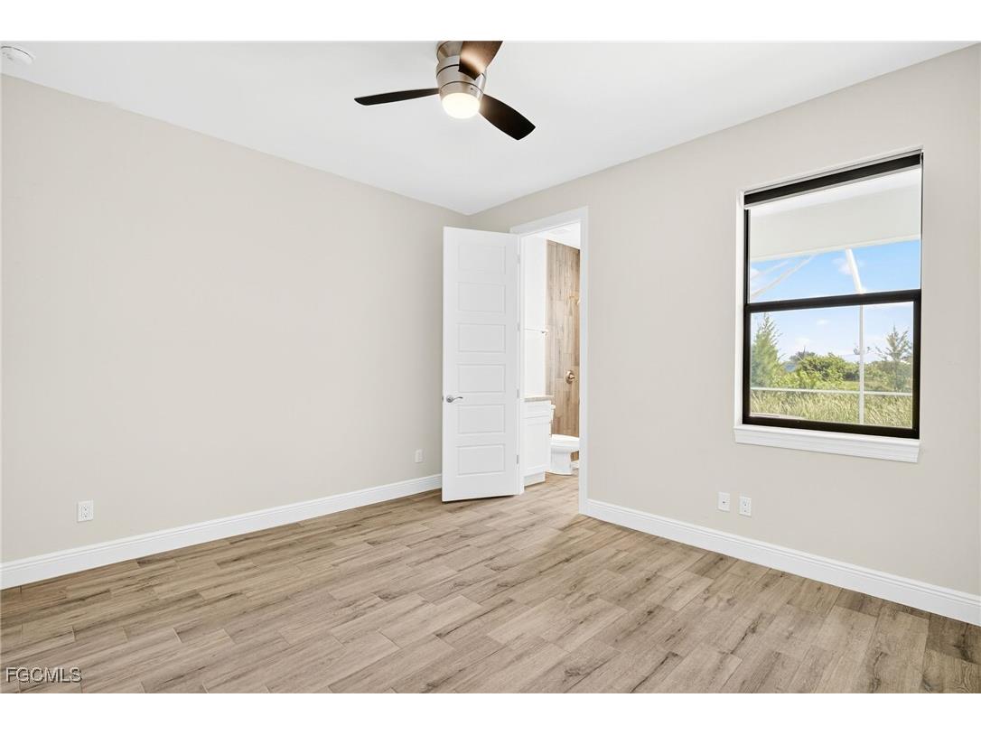 1605 SW 1st Terrace Cape Coral FL 33991 2025002804 image26