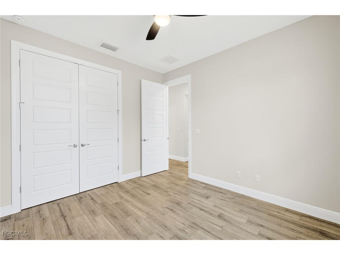 1605 SW 1st Terrace Cape Coral FL 33991 2025002804 image27