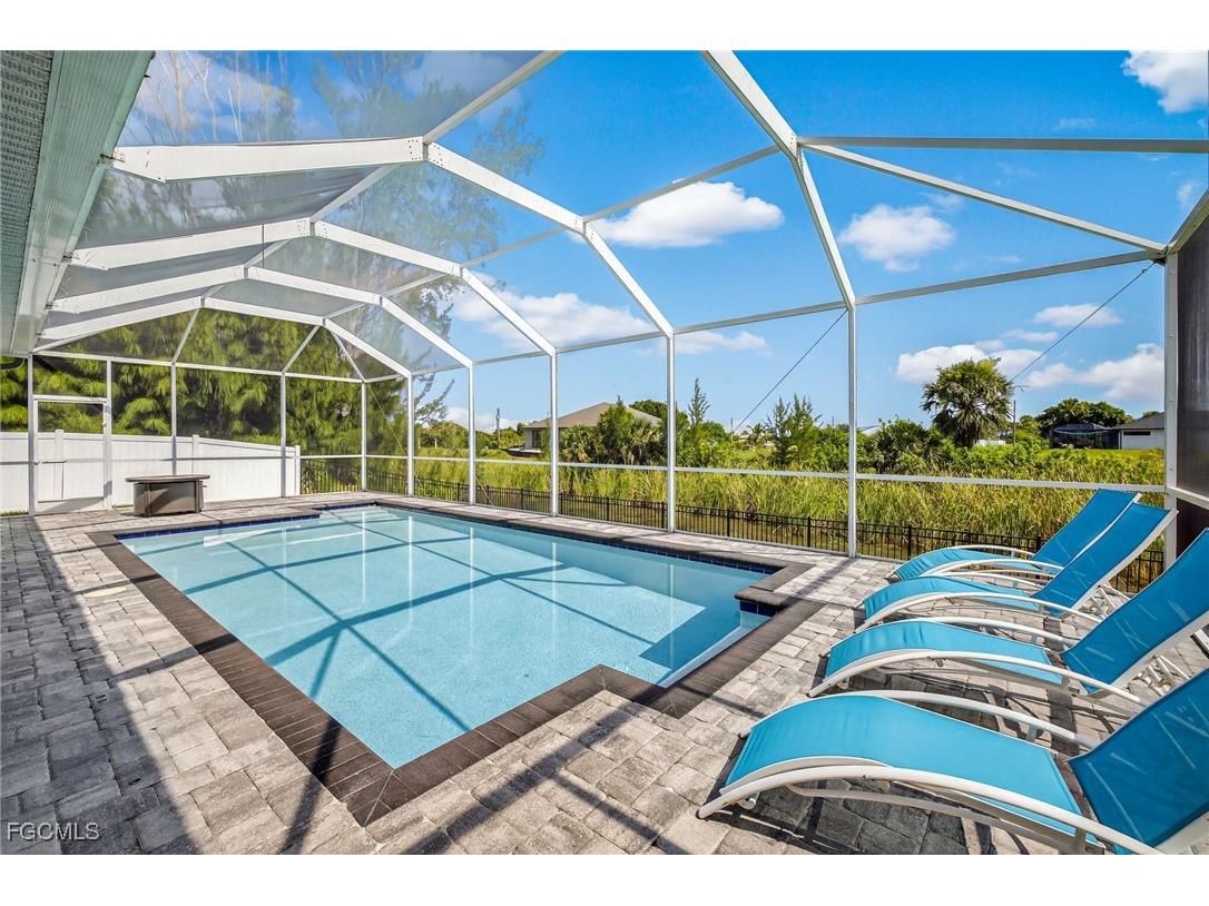 1605 SW 1st Terrace Cape Coral FL 33991 2025002804 image35