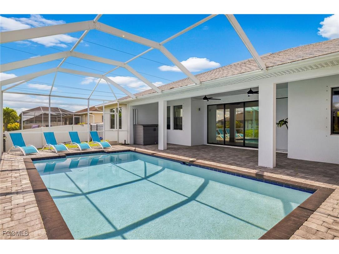 1605 SW 1st Terrace Cape Coral FL 33991 2025002804 image36