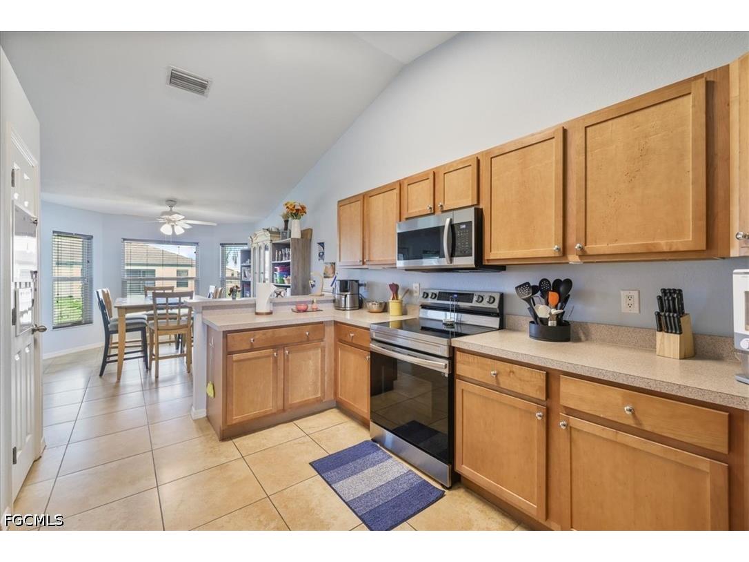 1605 SW 28th Street Cape Coral FL 33914 2026024628 image21