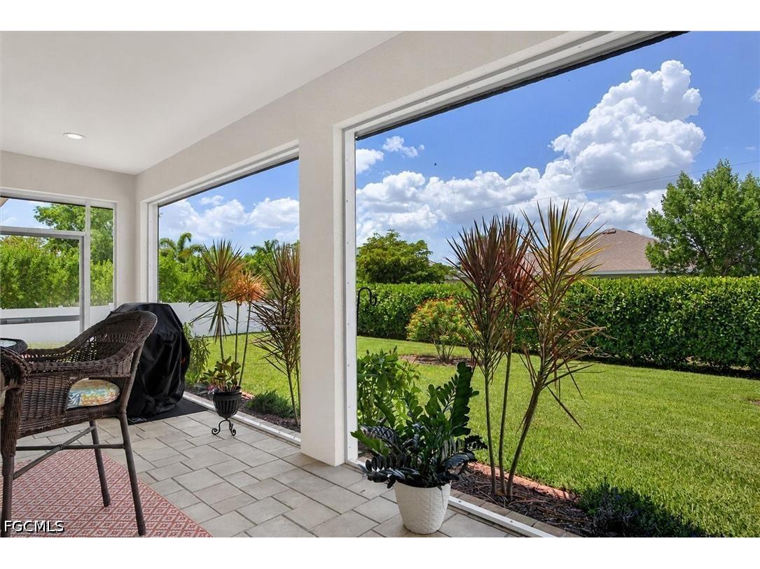 1605 SW 43rd Street Cape Coral FL 33914 2026030314 image3