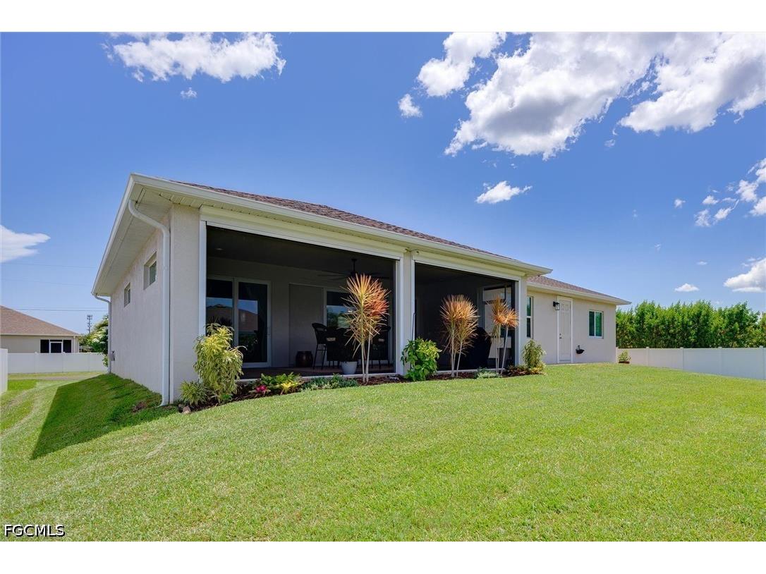 1605 SW 43rd Street Cape Coral FL 33914 2026030314 image36