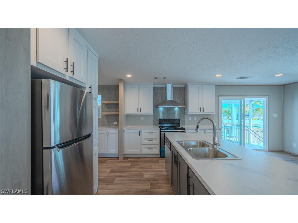 16050 Tierra Plaza Fort Myers FL 33908 226009620 image10