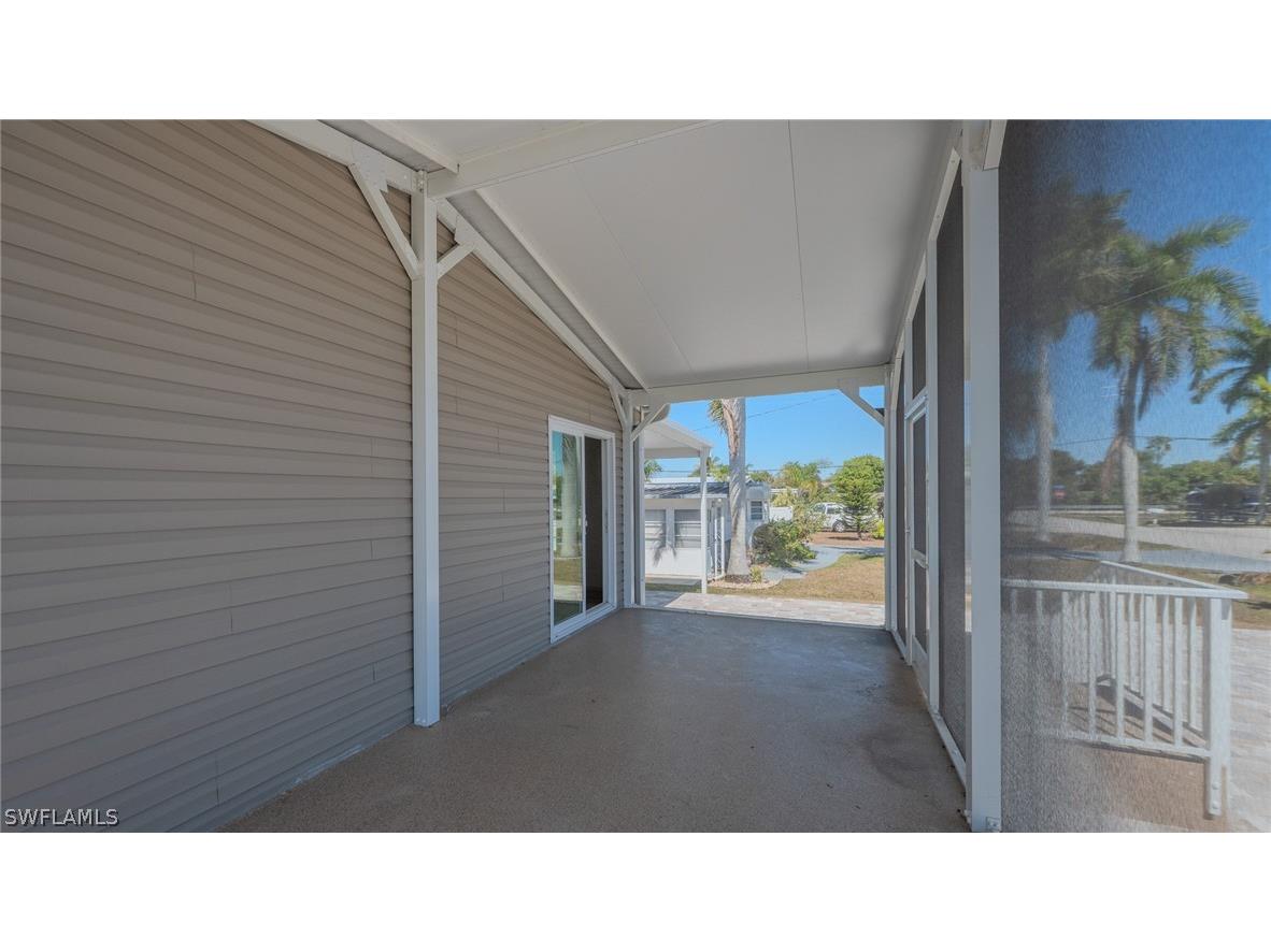 16050 Tierra Plaza Fort Myers FL 33908 226009620 image25