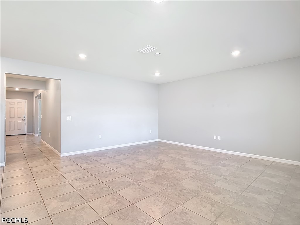 16056 Enclaves Cove Drive North Fort Myers FL 33917 2026018899 image12