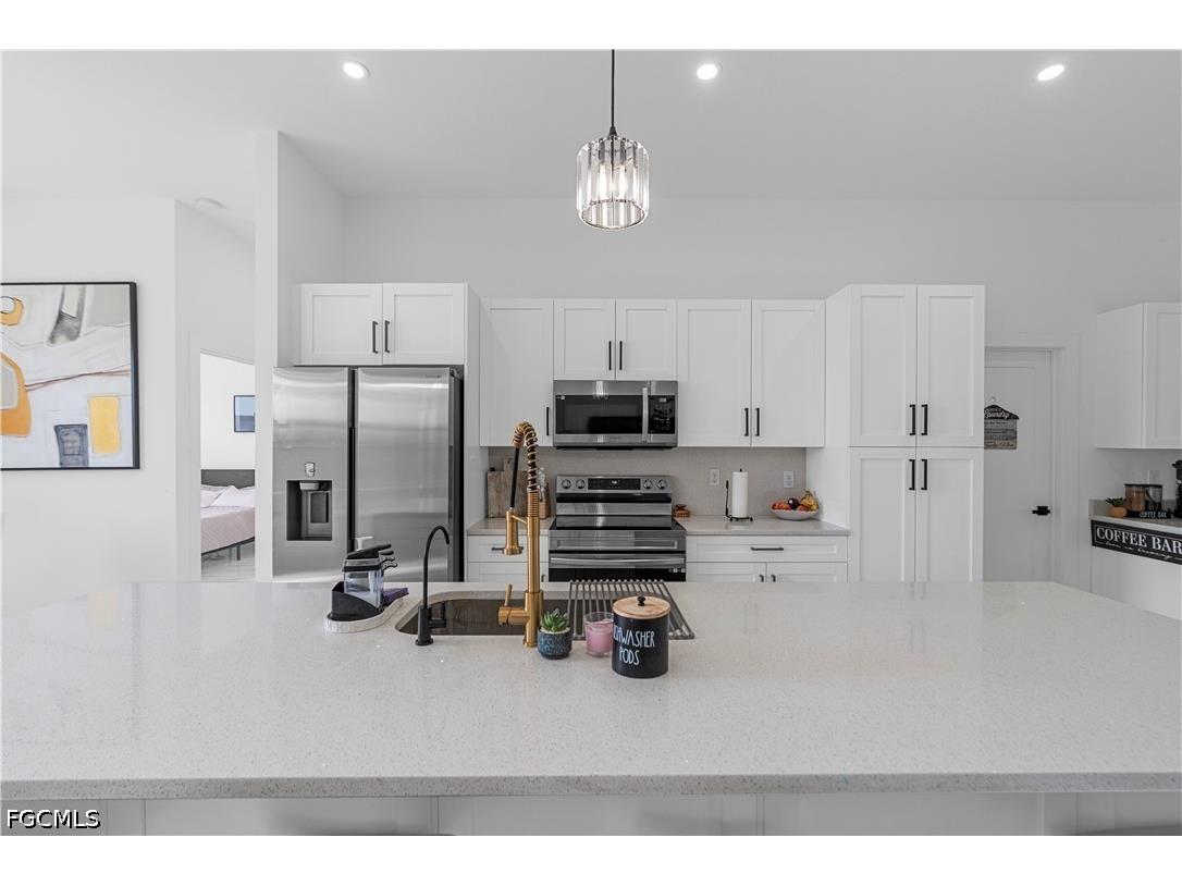 1606 Beth Avenue S Lehigh Acres FL 33976 2026028485 image7