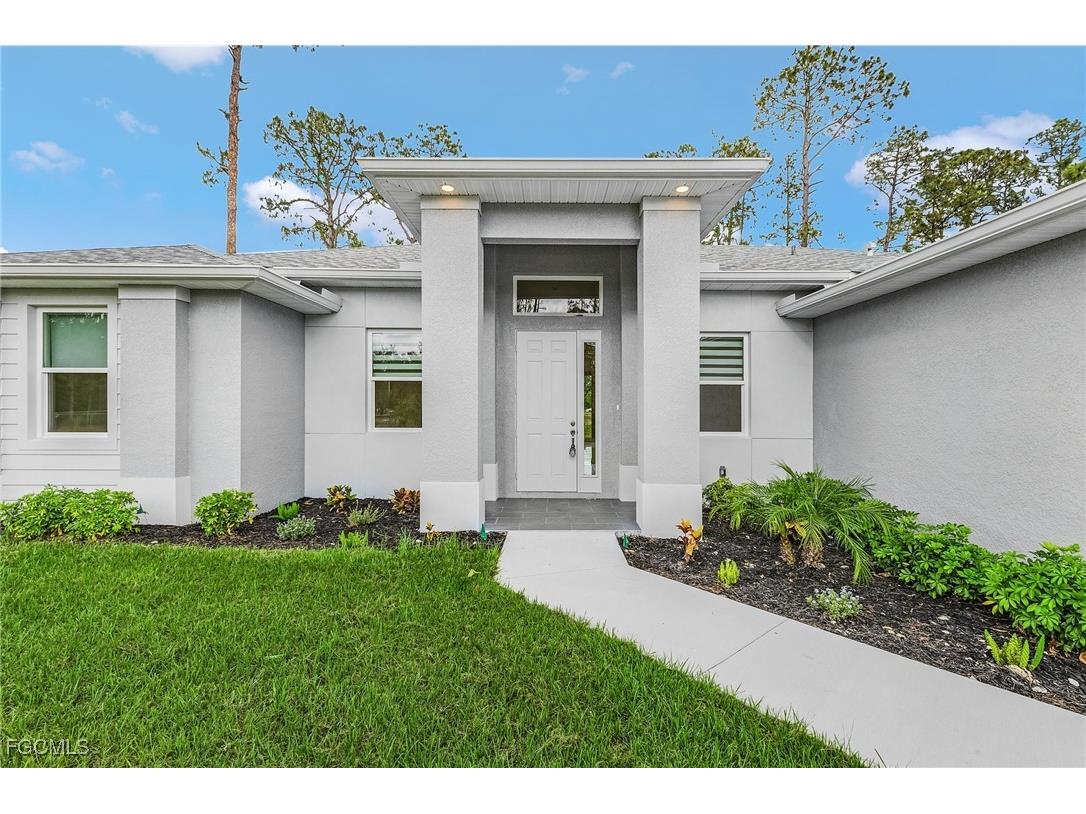 1606 Euclid Avenue Lehigh Acres FL 33972 2026003405 image2
