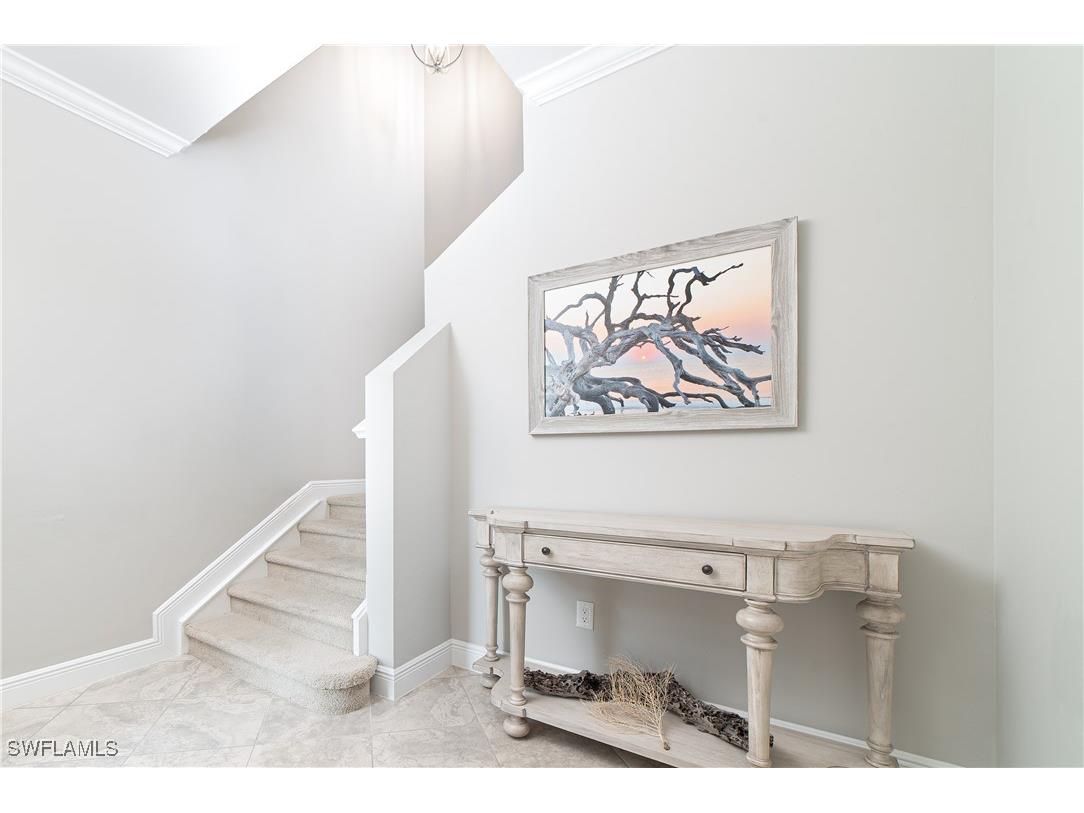 1606 Oceania Drive S #202 Naples FL 34113 225079082 image3