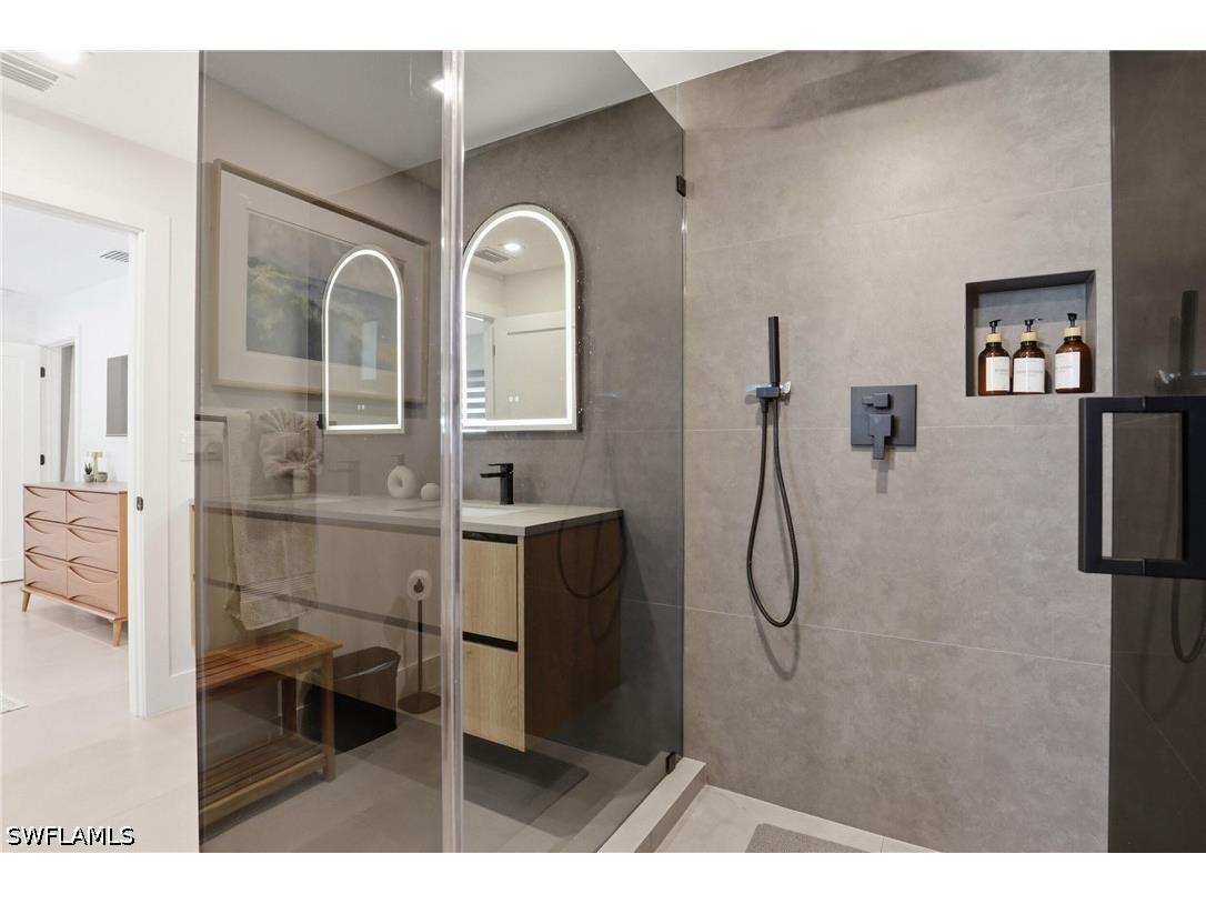 1606 SE 28th Street Cape Coral FL 33904 226019562 image7