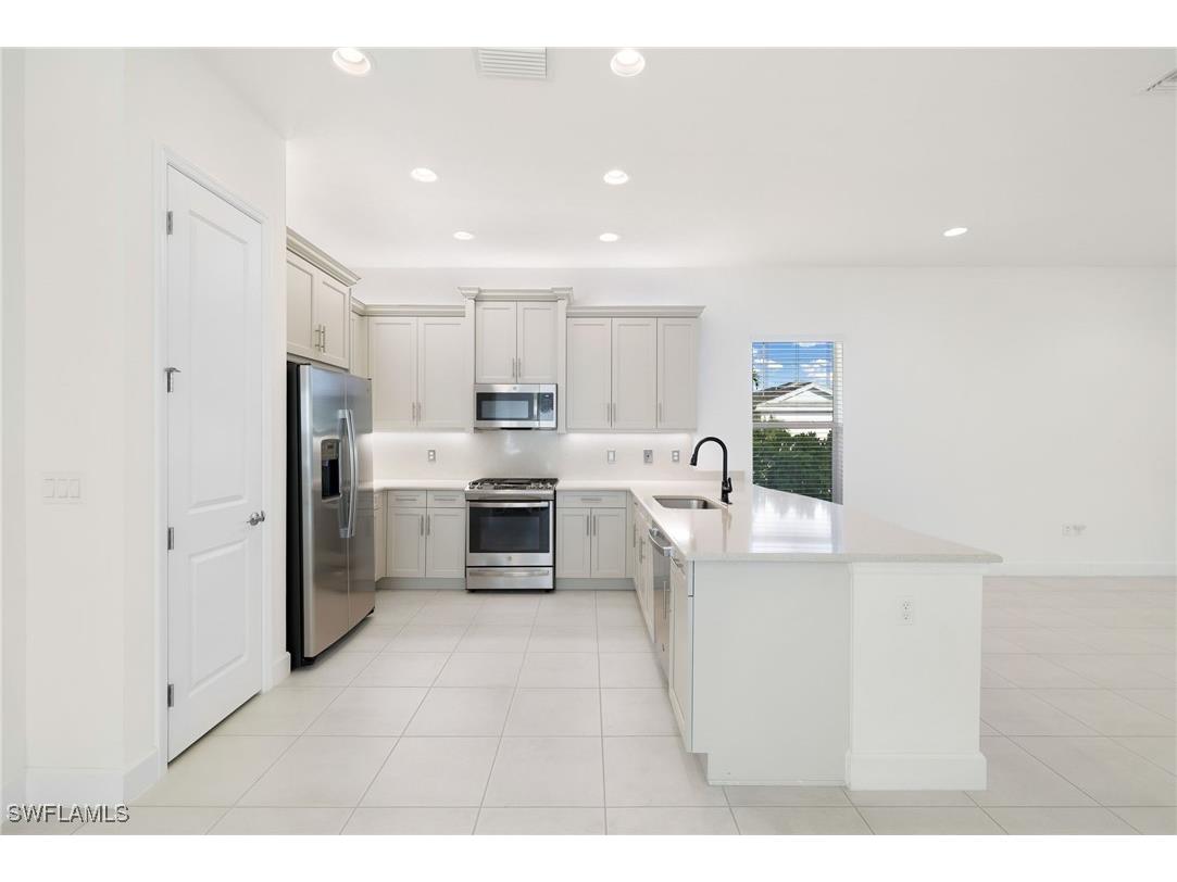 16061 Starglazer Place Bonita Springs FL 34135 225077601 image5