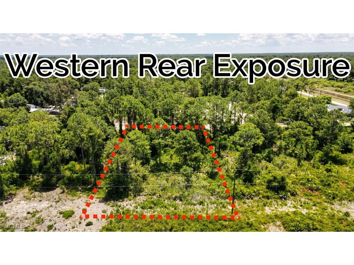 1607 Clark Avenue Lehigh Acres FL 33972 2025017748 image2