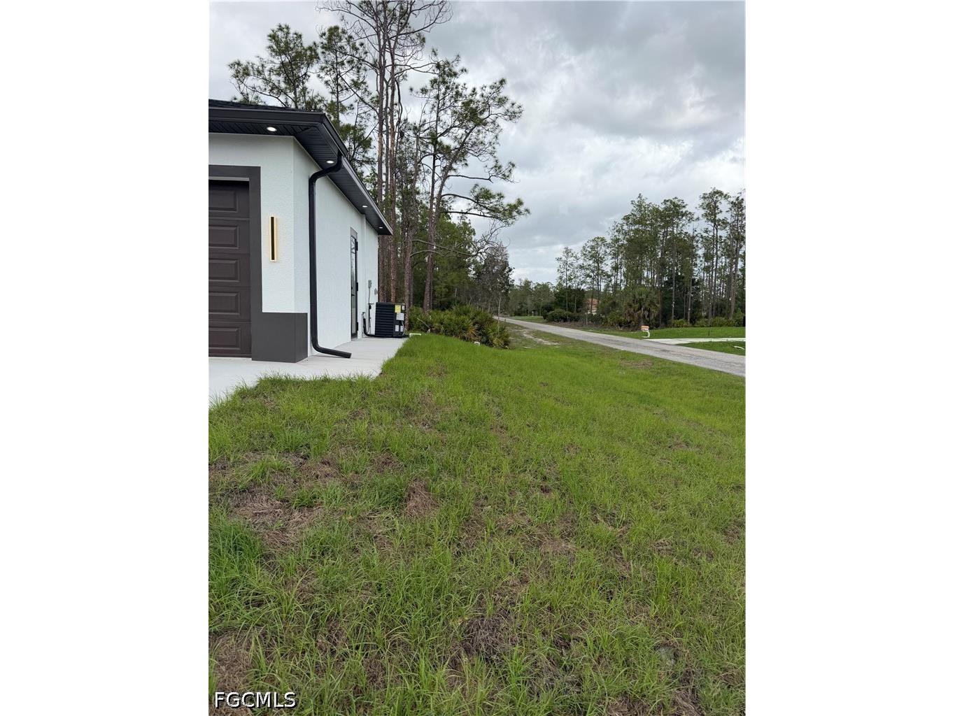 1607 E 14th Street Lehigh Acres FL 33972 2026016350 image3
