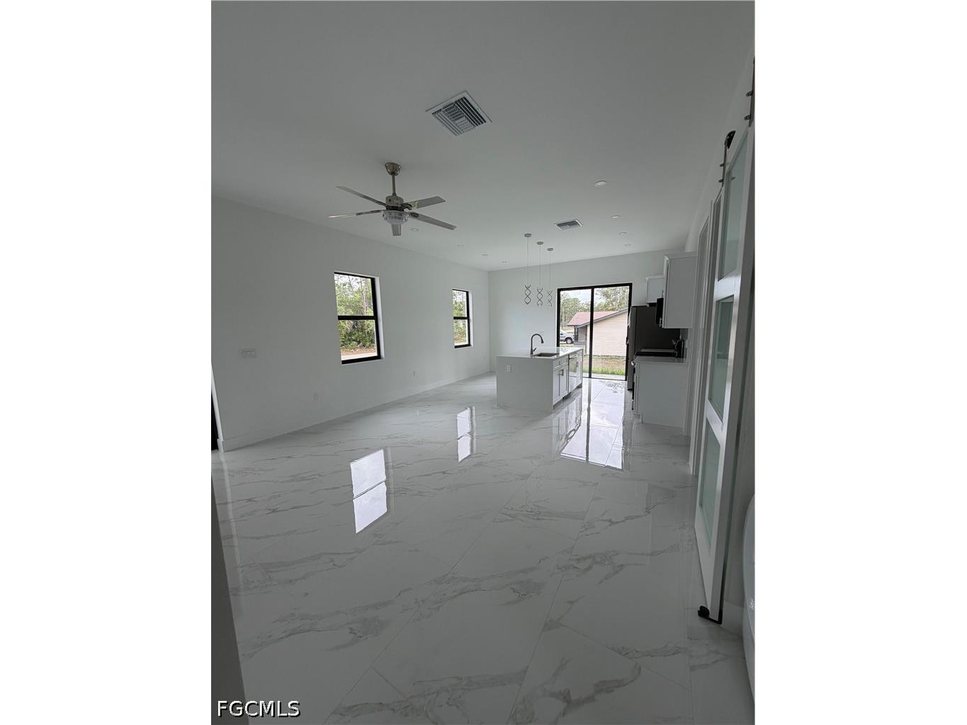 1607 E 14th Street Lehigh Acres FL 33972 2026016350 image6