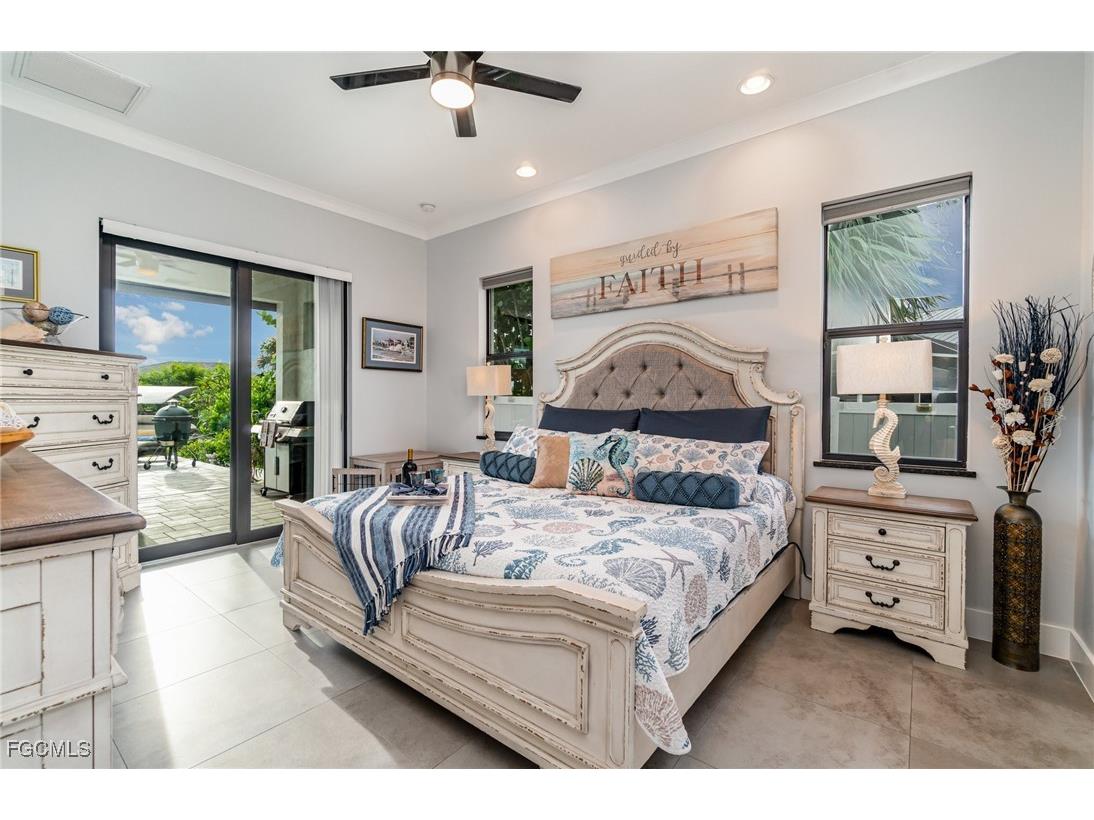 1607 NW 38th Avenue Cape Coral FL 33993 2025012404 image11