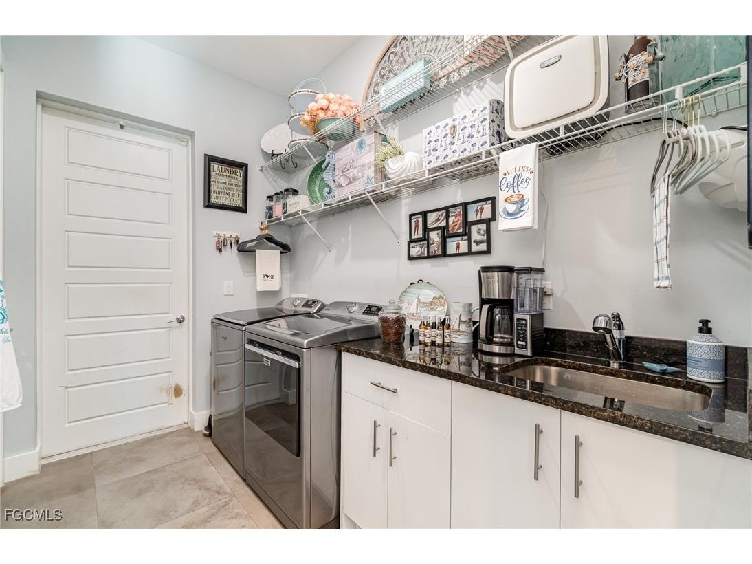 1607 NW 38th Avenue Cape Coral FL 33993 2025012404 image19